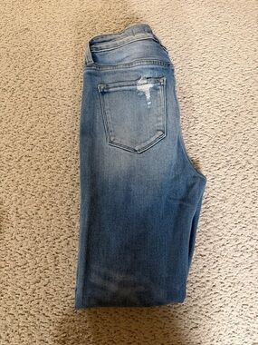 Kancan “Kurvy” Skinny Jeans